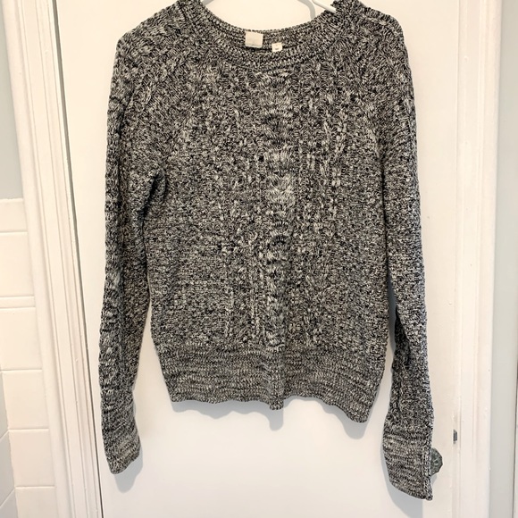 Gap Long Sleeve 100% Cotton Cable Knit Sweater - Picture 2 of 9